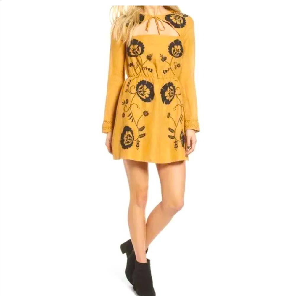 TULAROSA Keeylan Embroidered Mustard Yellow Boho Mini Dress Size XS